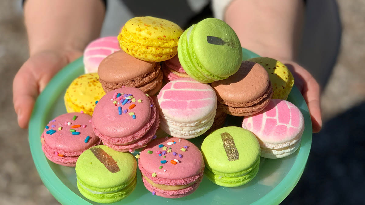 Plate of macaroons