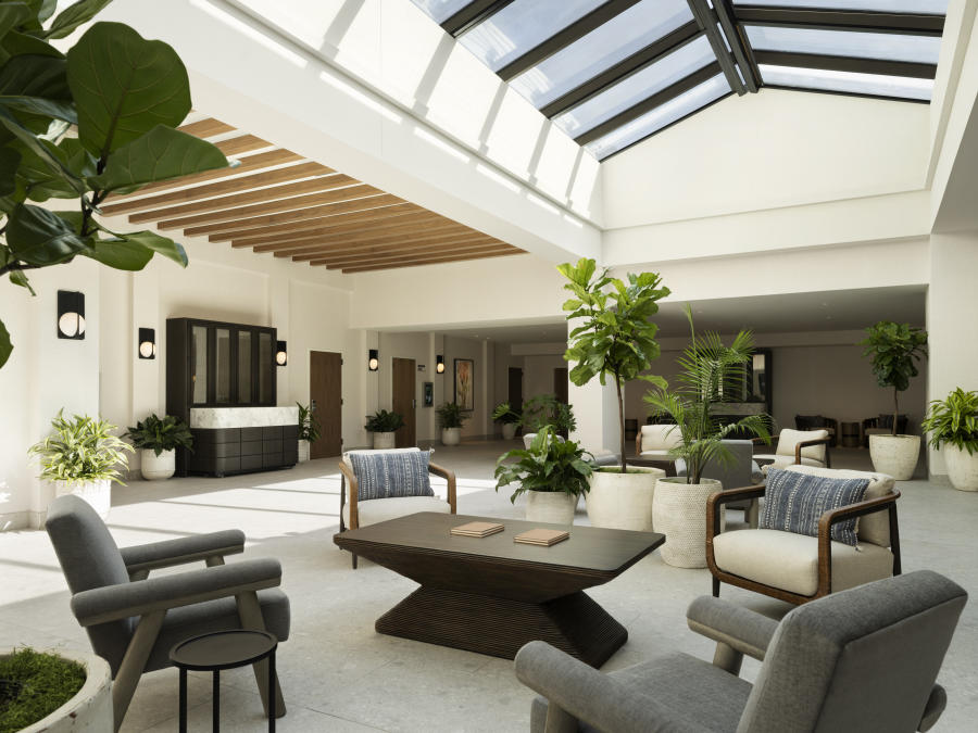 Plaza San Antonio Hotel & Spa interior