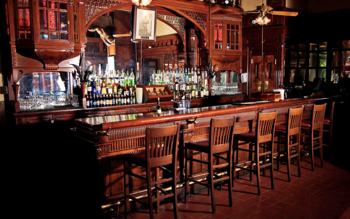 bartop at menger hotel