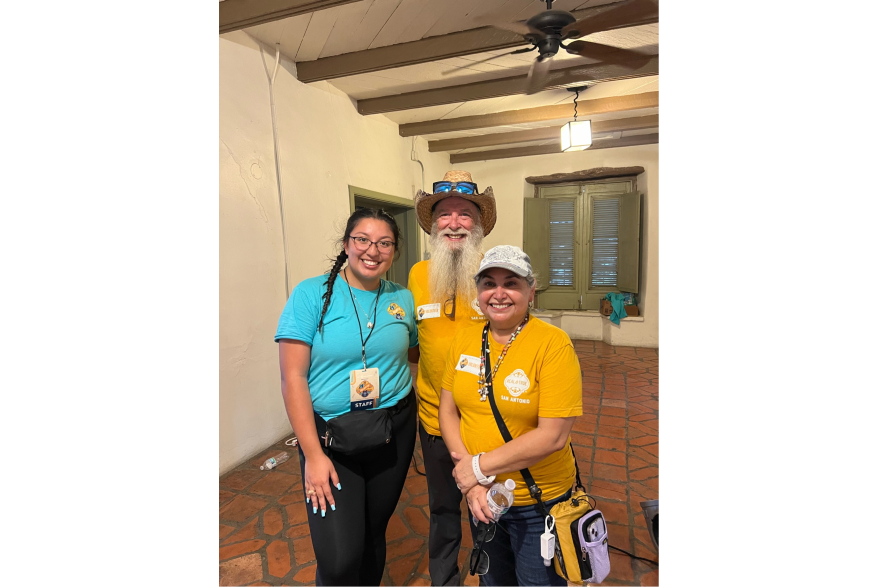 volunteers for River Walk event