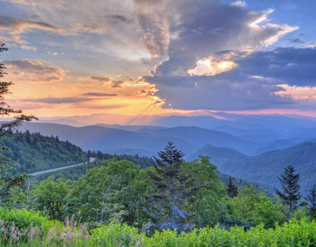 Scenic Mountain Drive Blue Ridge Parkway