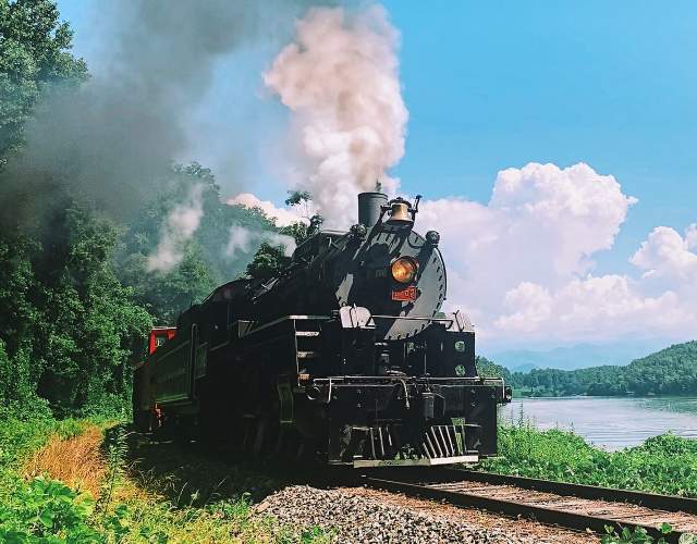 Fontana Steam Train