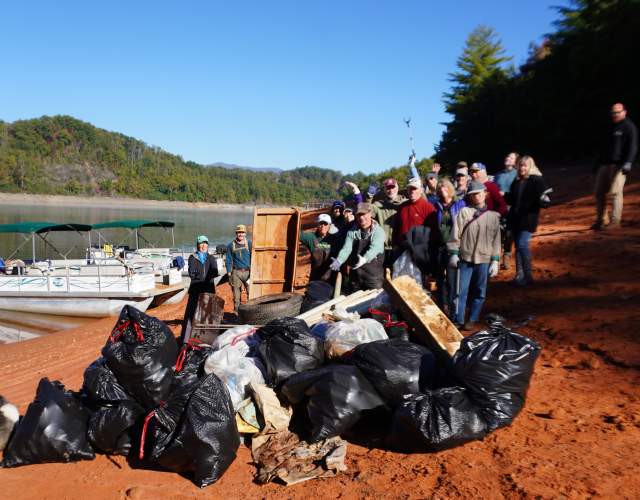 Stewardship Lake Fontana Clean Up