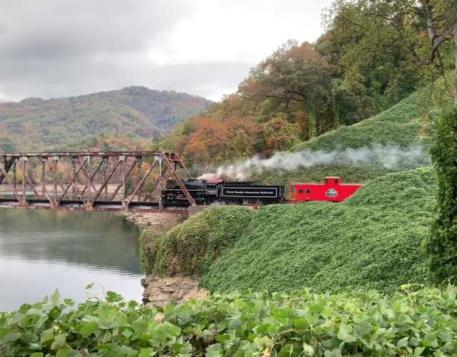 Video Thumbnail - youtube - Steam Train on the Fontana Lake Train Trestle Near Bryson City
