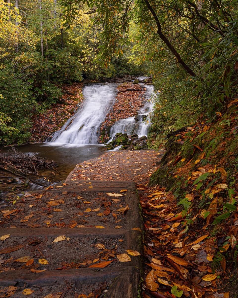 Indian Creek Falls in the Fall
