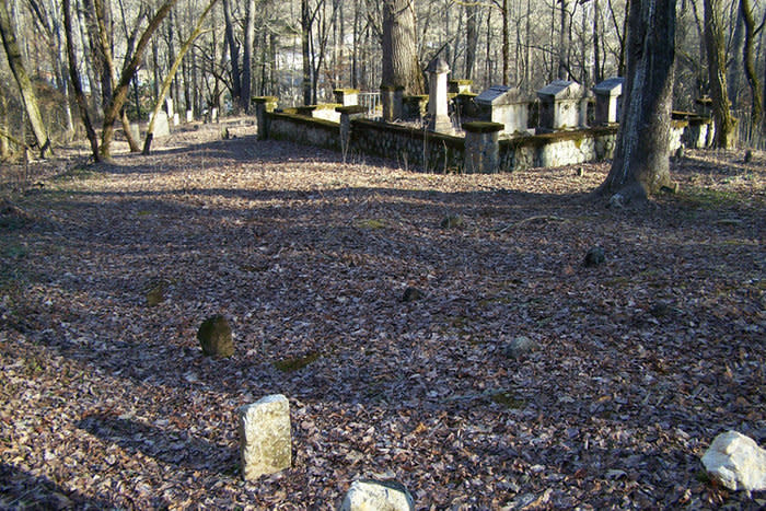 Floyd Cemetery