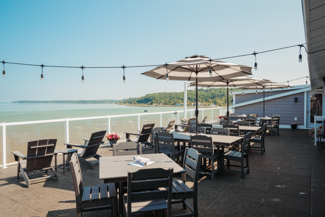 Rooftop Restaurant & Bar