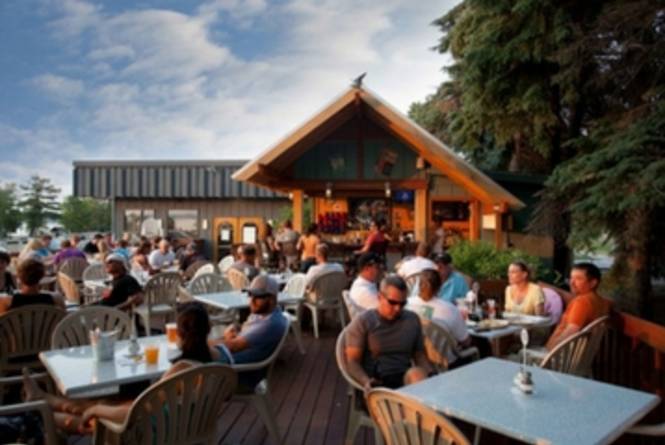 Bayview Inn Bar & Grill