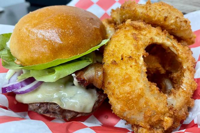 Bergstrom's Burgers