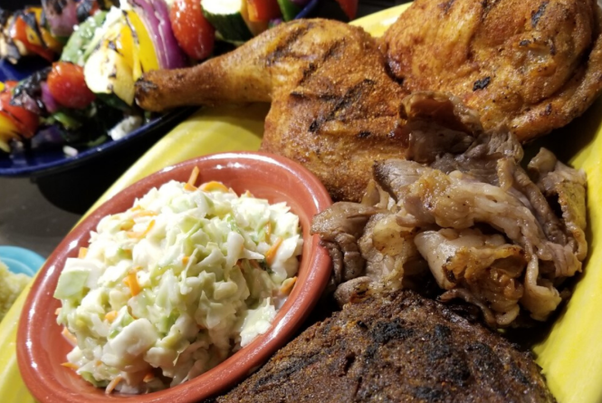 Dinghy's Restaurant & Bar