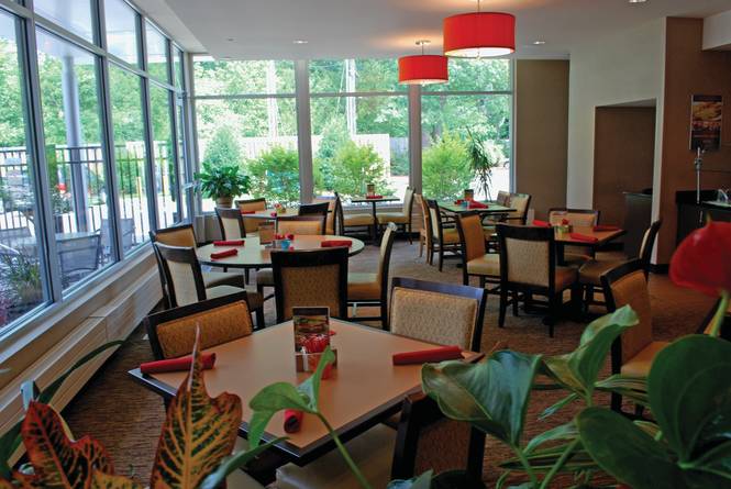 Reflect Bistro Dining Room