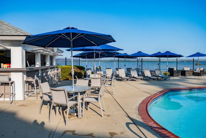 Fin's Sandbar at Grand Traverse Resort and Spa