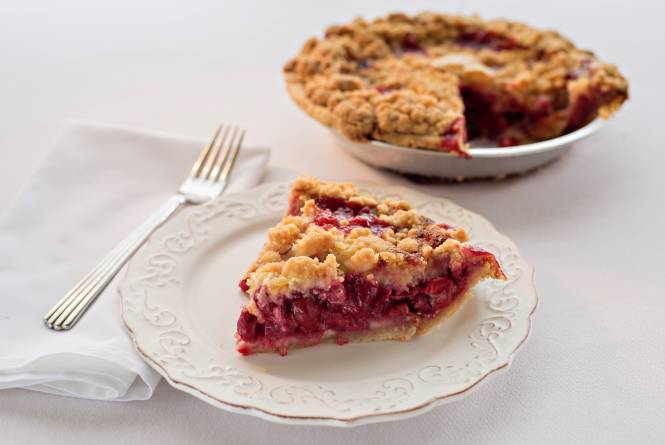 Cherry Crumb Pie