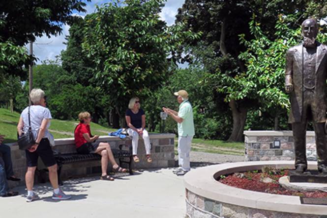 Guided Walking History Tours of Traverse City