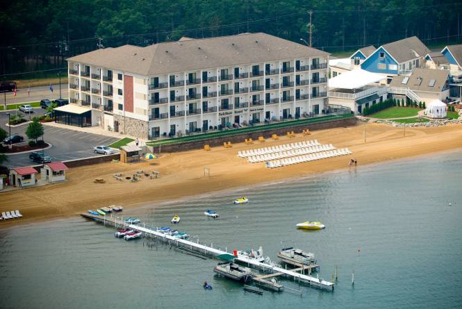 ParkShore Resort
