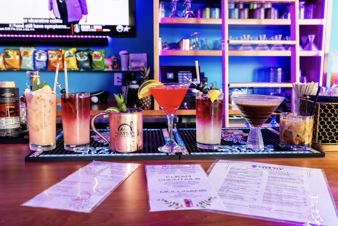 Seasonal Craft Cocktails