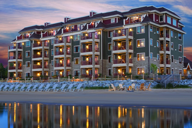Tamarack Lodge Exterior at Sunset