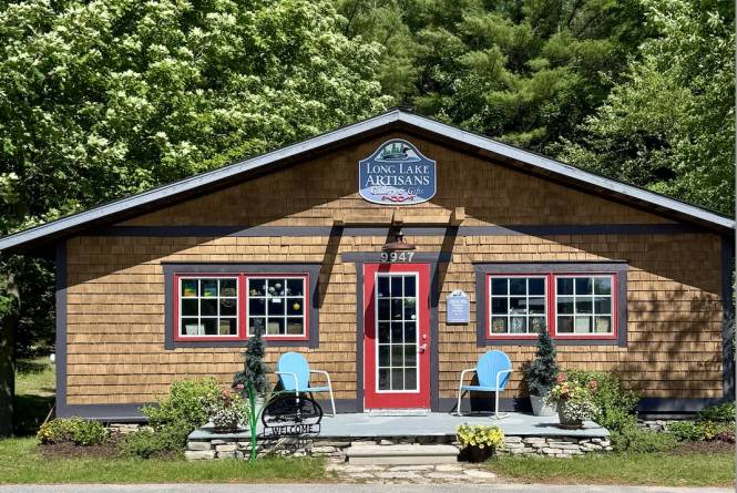 Long Lake Artisans storefront