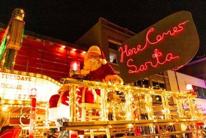 Light Up Downtown Day 2: Traverse City Light Parade | Traverse City, MI ...