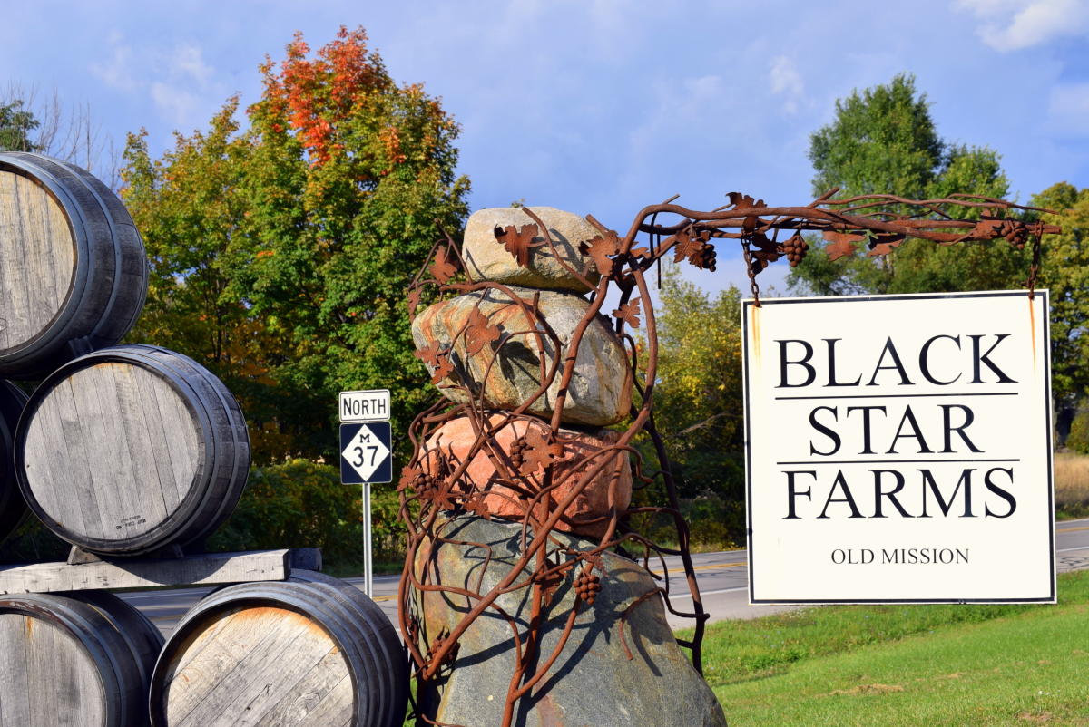Black Star Farms Old Mission | Traverse City, MI 49686