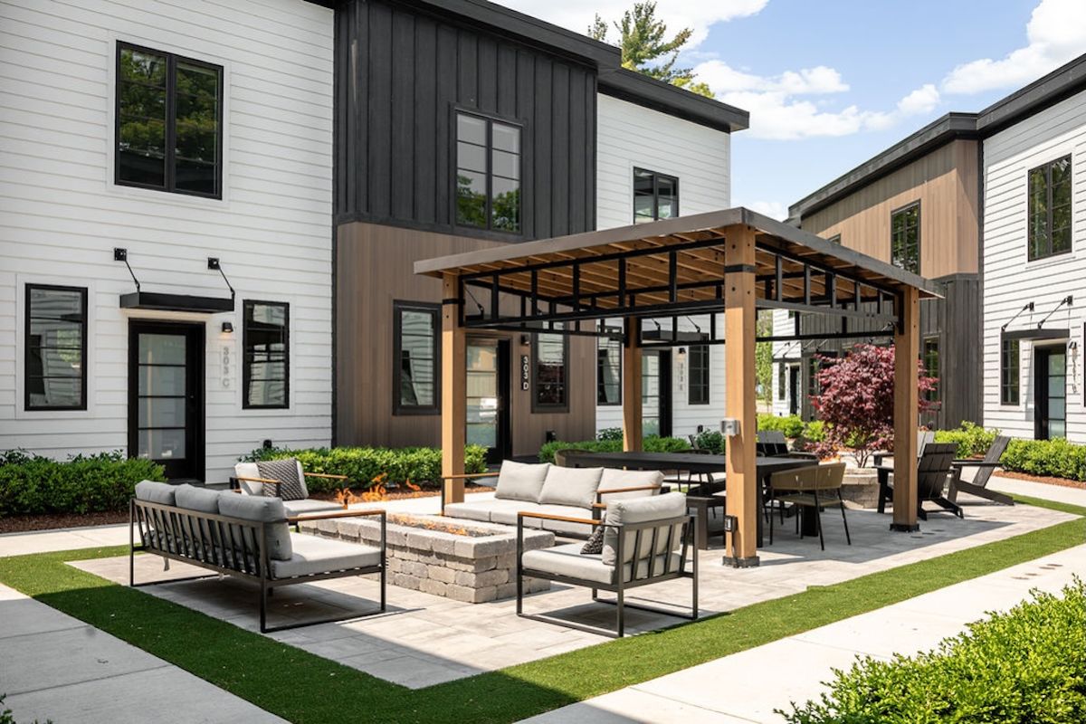 Hamilton Place | Traverse City, MI 49686