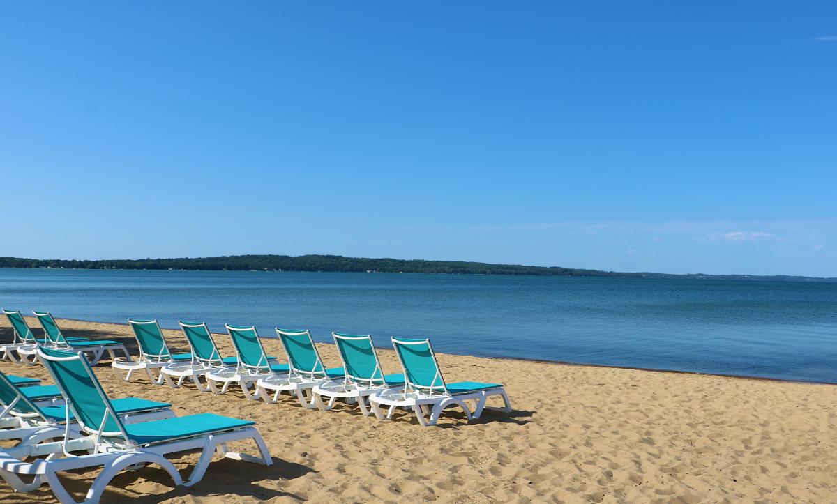 Brio Beach Inn