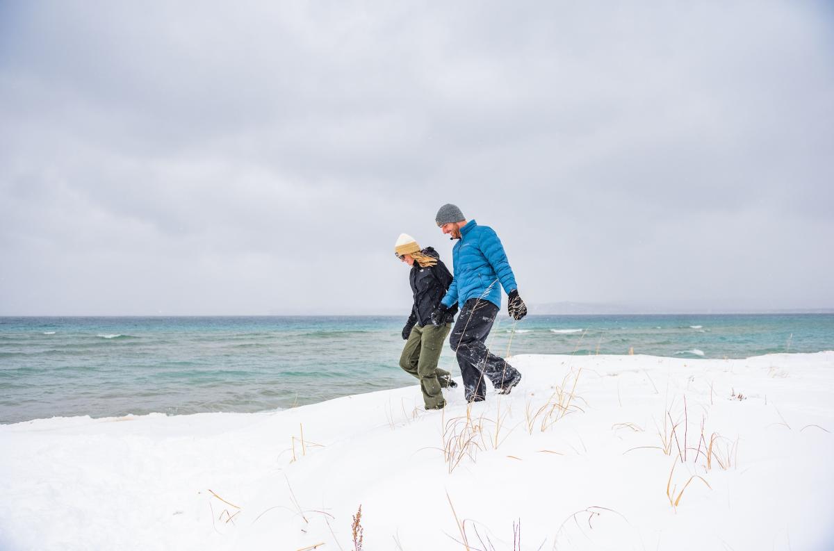 Request a free visitors guide - winter