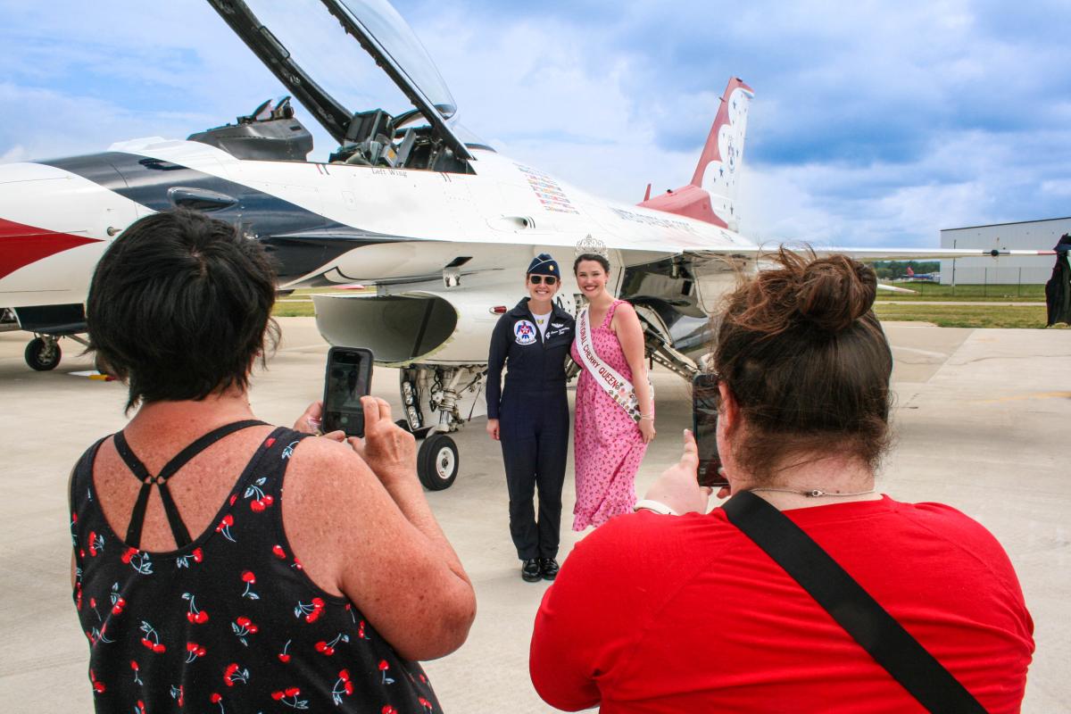 Thunderbirds arrival