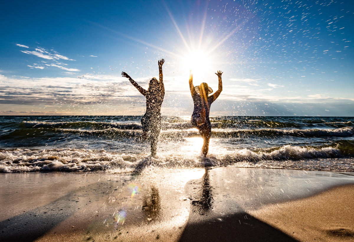 Beach Days & Water Views I Your Guide to Summer in Traverse City
