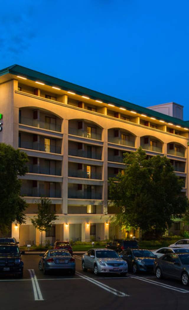 Holiday Inn Express Hotel & Suites - King of Prussia