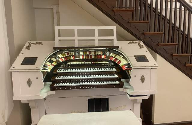 Evening Concert w/ Ursula The Pipe Organ and Ralph Brown