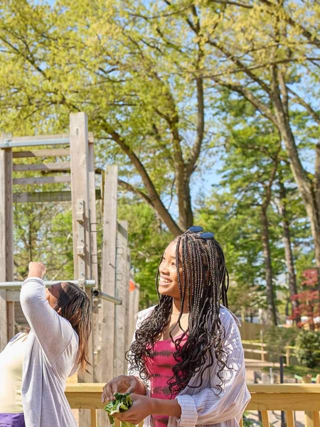 Copy of Spring Zoo Photoshoot 2023 - ORIGINAL