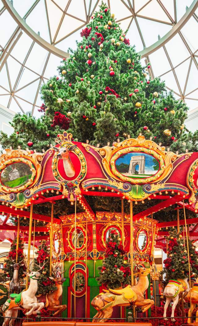 December 2019 Holiday decorations at the King of Prussia Mall