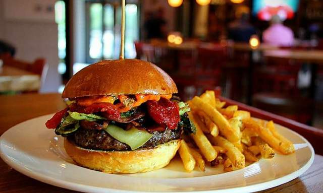 Washington House Burger