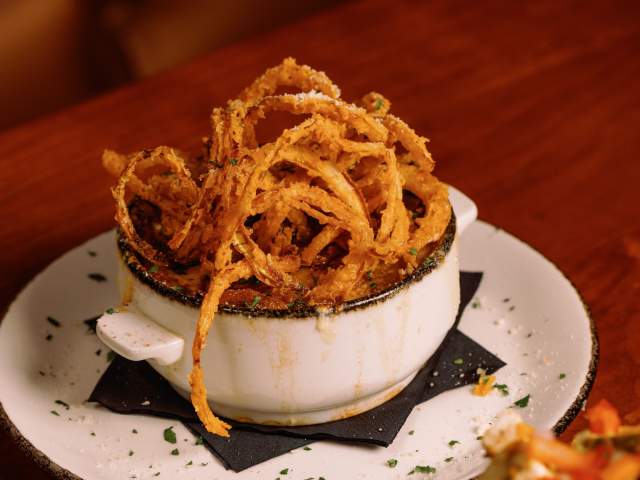 Tommy's Tavern & Tap French Onion Soup