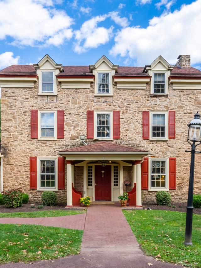 Photos of the Joseph Ambler Inn 2021