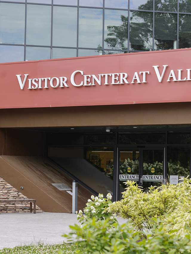 visitors center 2022