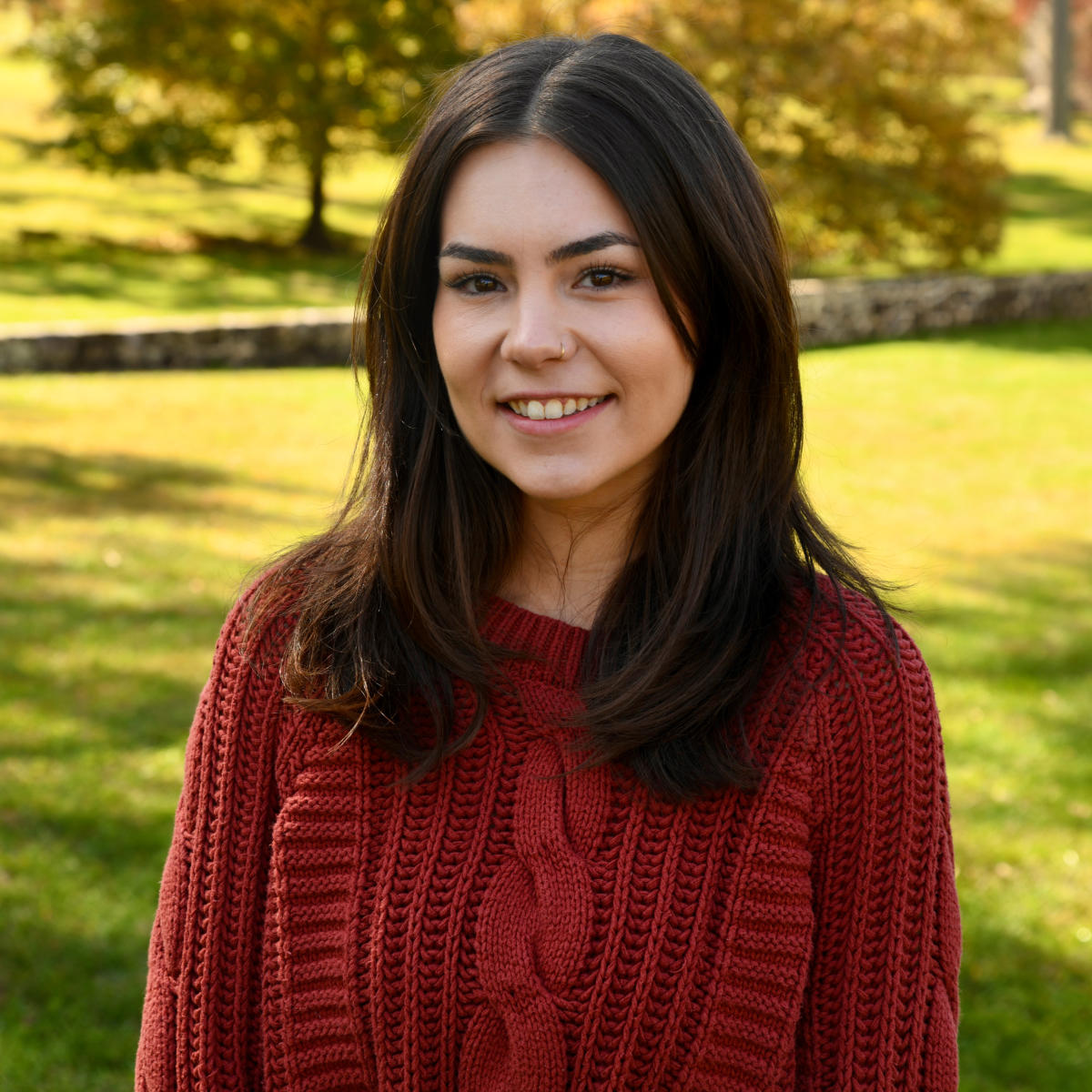 Tessa Robinson Headshot