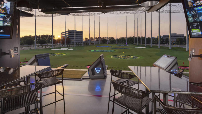 Topgolf KOP bays