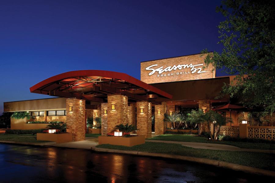 Seasons 52 Exterior