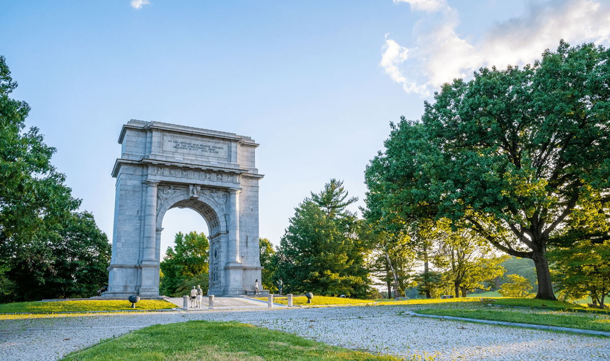 The exterior of the National Memorial Arch