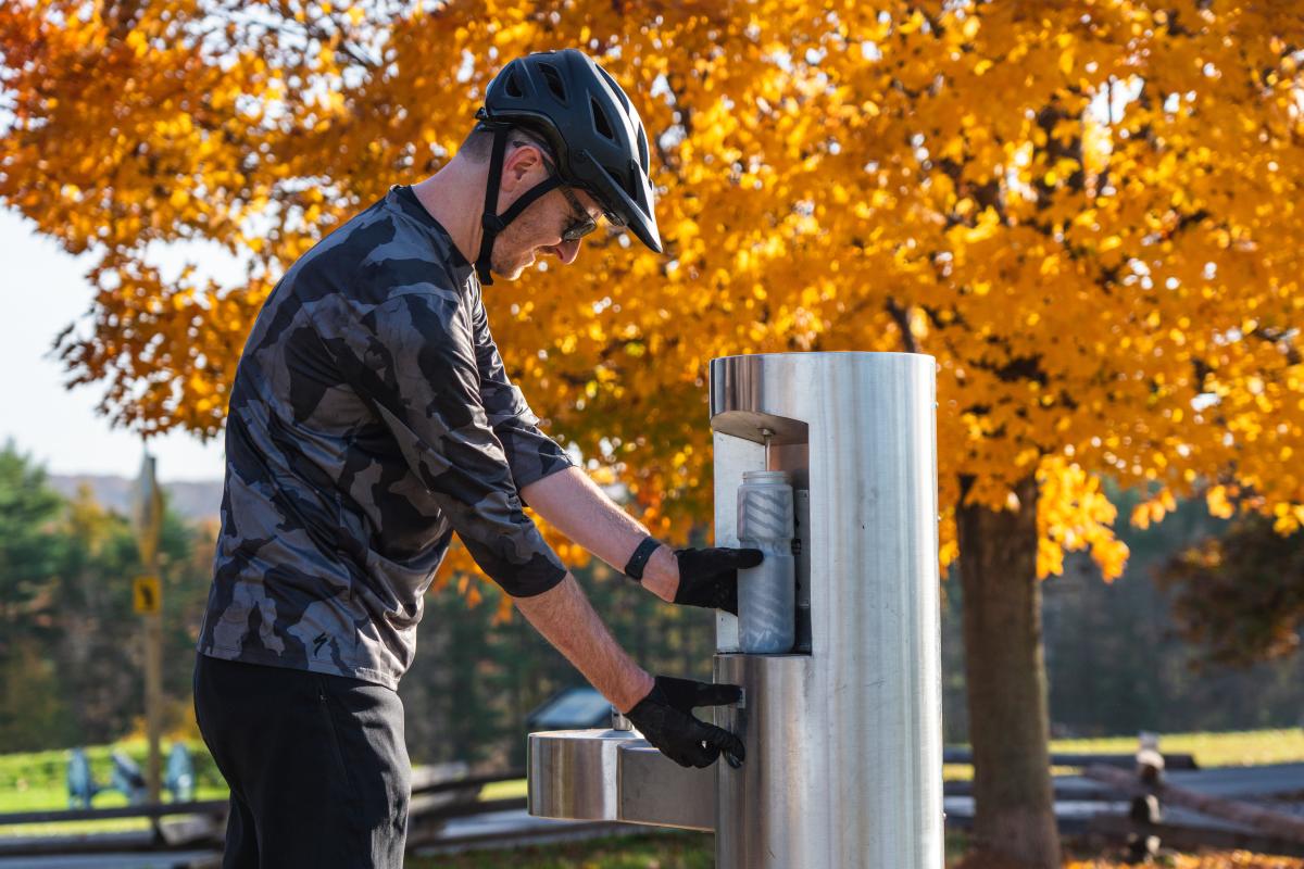 VFNHP Water Bottle-Filling Station