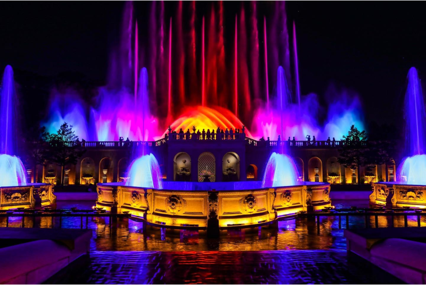 Illuminated Fountain Performance