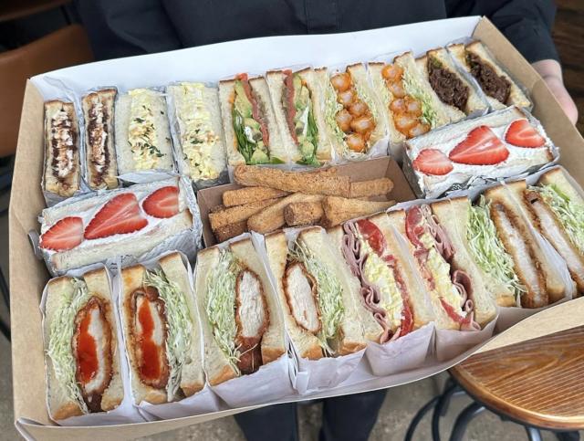 Cafe Hana