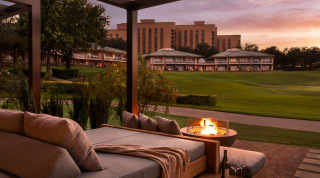 Ritz-Carlton Romance