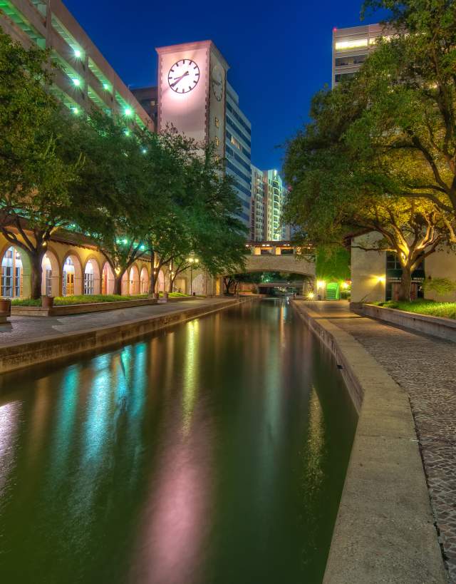 Mandalay Canal in Las Colinas at night