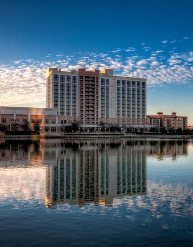 Marriott Las Colinas overlooking Lake Carolyn