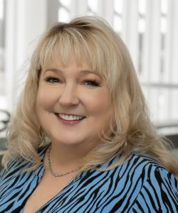 Lori Mansell