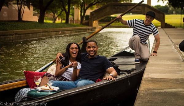Gondola Couple