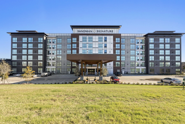 Sandman Signature Las Colinas